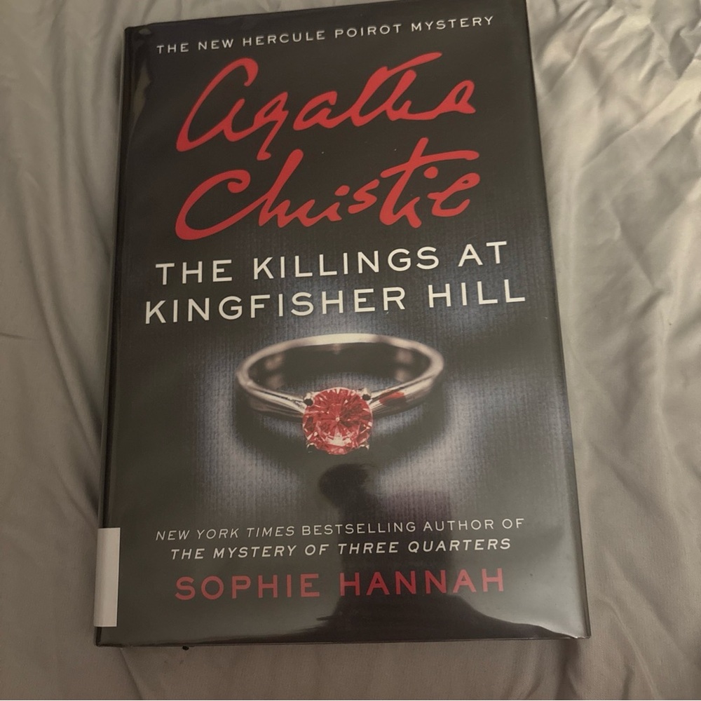 The Killings at Kingfisher Hill: The New Hercule Poirot Mystery Library Discard